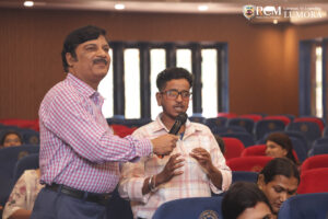 Inspiring transgender leaders at LUMORA event