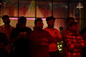 College students enjoying Groove It dance event at Brahmastra, top management college festival in India.