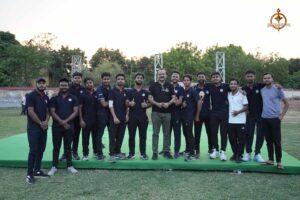 Group photo of Brahmastra 2025 participants in team jerseys during the Kurukshetra segment.