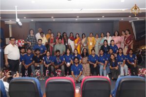 Group photo of faculty, students, startup entrepreneurs, judges, and guests during Navya Sopna at Brahmastra 2025 college festival.