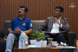 Faculty members and expert judges attentively evaluating student startup pitches at Navya Sopna – Brahmastra 2025.