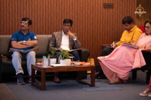 Faculty members and judges evaluating student presentations at Navya Sopna – Brahmastra 2025.