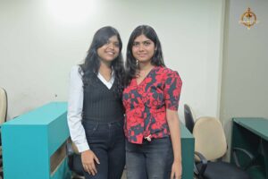 Students posing for camera during Vishwa Tark Vitark at Brahmastra, the best college festival in India.