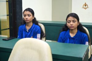 College festival participants observing the stage during Vishwa Tark Vitark at Brahmastra, India’s best management fest.