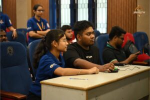 Management tech quiz participants engaged in discussion during Chakravyuh at NITI-TANTRA.