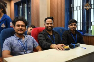 Smiling participants pose for the camera during the NITI-TANTRA buzzer-based quiz competition at RCM.