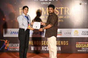 Memorable solo singing moments from Voice Voyage Brahmastra 2026 college music competition in Bhubaneswar